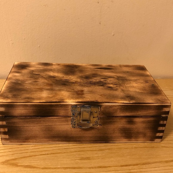 ⚡️Handmade Solid Wood Trinket Box⚡️ - Picture 2 of 10